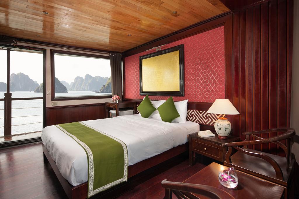 Garden Bay Premium Cruise Hotel Ха Лонг Екстериор снимка